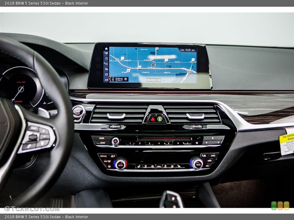 Black Interior Controls for the 2018 BMW 5 Series 530i Sedan #122404608