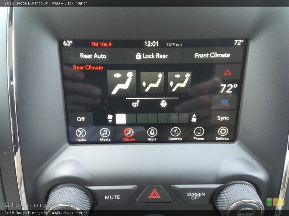Black Interior Controls for the 2018 Dodge Durango SXT AWD #122449028