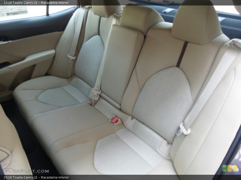 Macadamia 2018 Toyota Camry Interiors