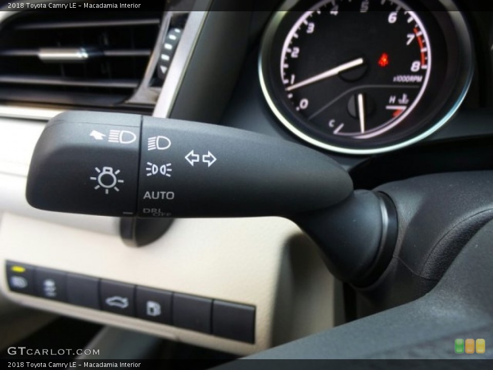 Macadamia Interior Controls for the 2018 Toyota Camry LE #122490521