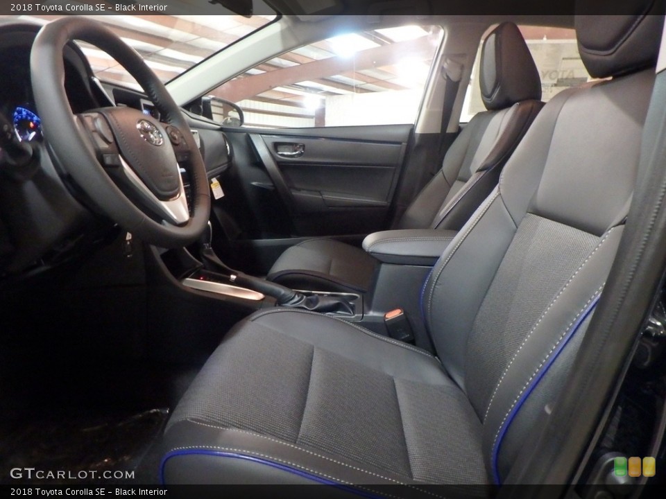 Black Interior Photo for the 2018 Toyota Corolla SE #122493933