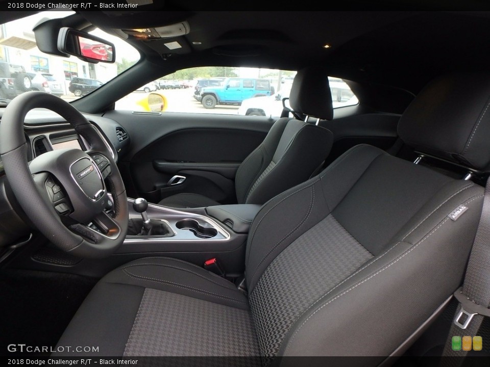 Black Interior Photo for the 2018 Dodge Challenger R/T #122497184