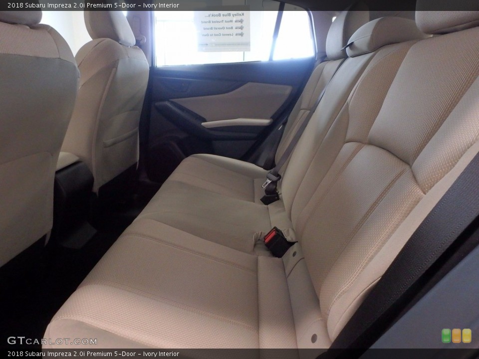 Ivory Interior Rear Seat for the 2018 Subaru Impreza 2.0i Premium 5-Door #122504444