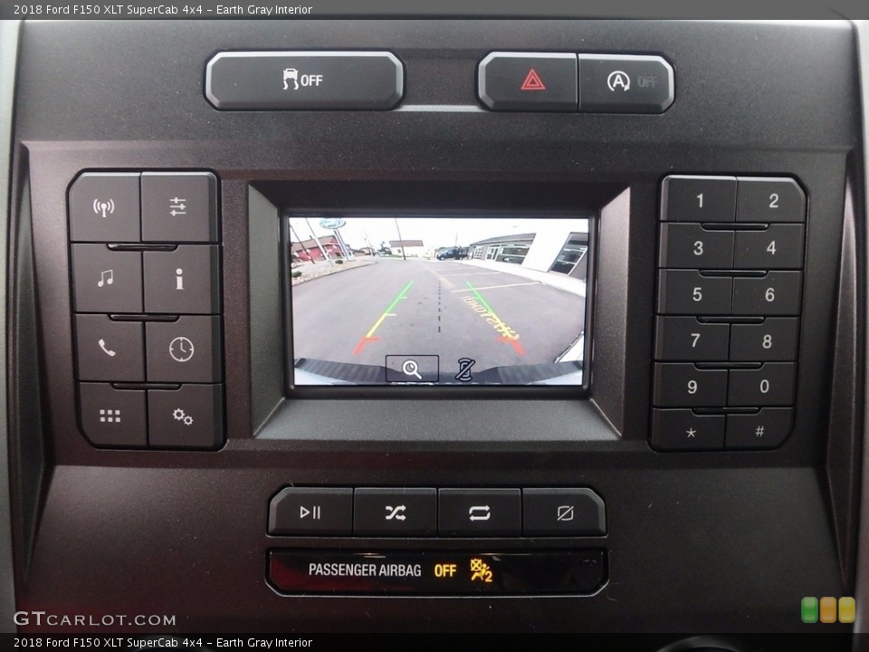 Earth Gray Interior Controls for the 2018 Ford F150 XLT SuperCab 4x4 #122508068