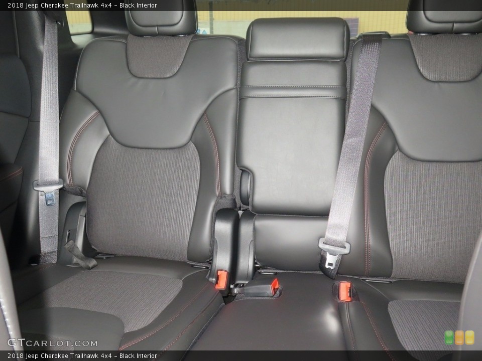 Black Interior Rear Seat for the 2018 Jeep Cherokee Trailhawk 4x4 #122544732