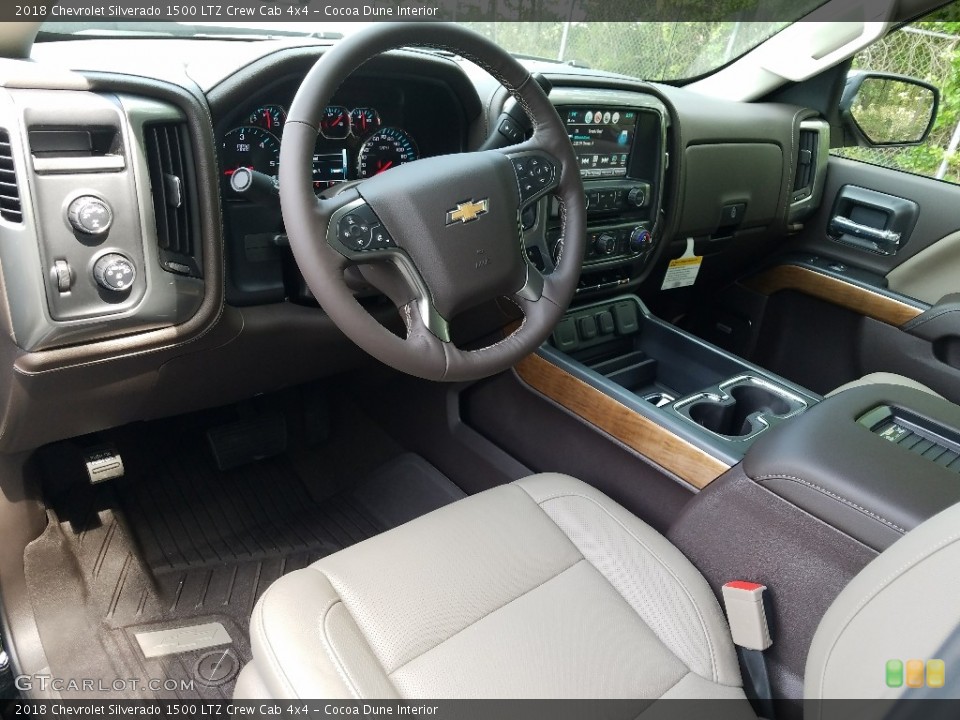 Cocoa Dune Interior Photo for the 2018 Chevrolet Silverado 1500 LTZ Crew Cab 4x4 #122552337