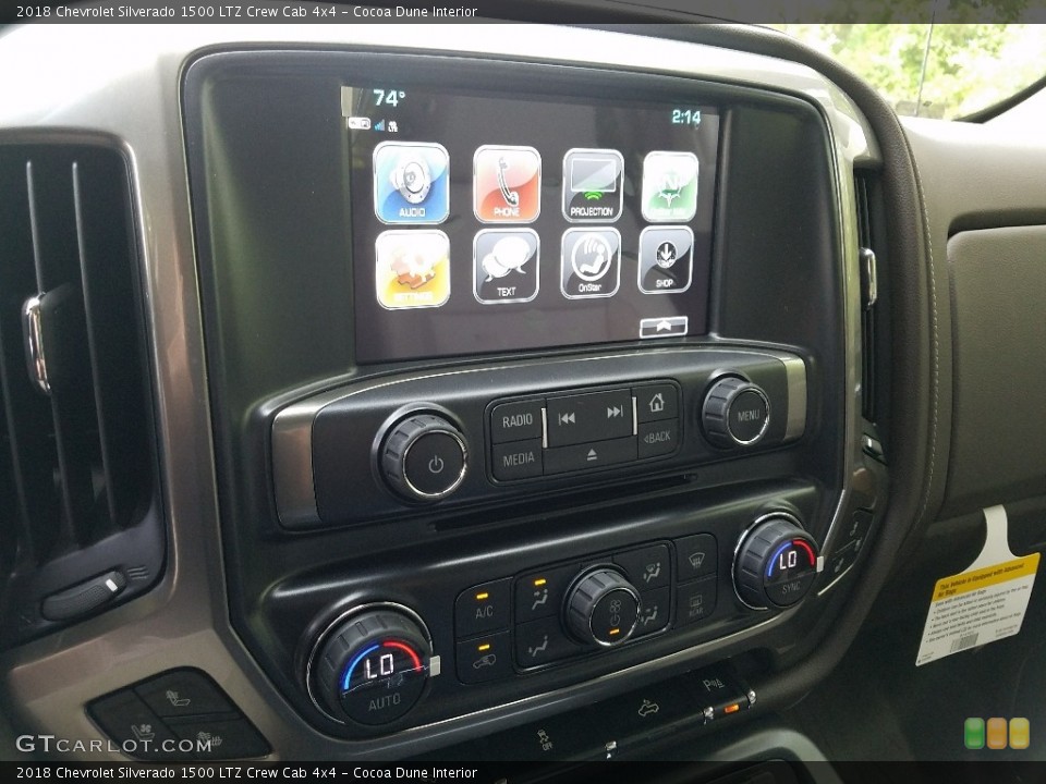 Cocoa Dune Interior Controls for the 2018 Chevrolet Silverado 1500 LTZ Crew Cab 4x4 #122552409
