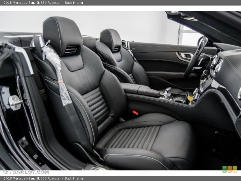 Black Interior Photo for the 2018 Mercedes-Benz SL 550 Roadster #122571671