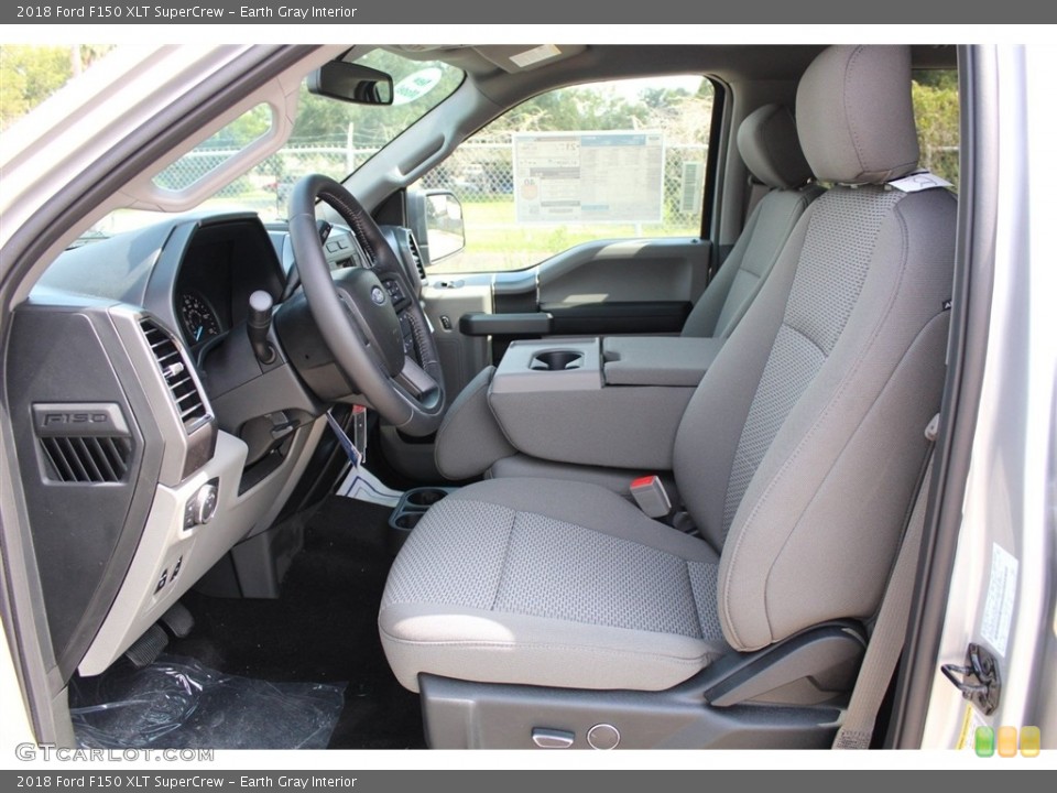 Earth Gray Interior Photo for the 2018 Ford F150 XLT SuperCrew #122586205