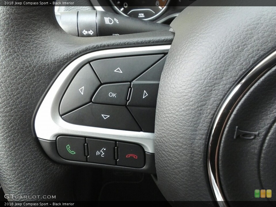 Black Interior Controls for the 2018 Jeep Compass Sport #122590009