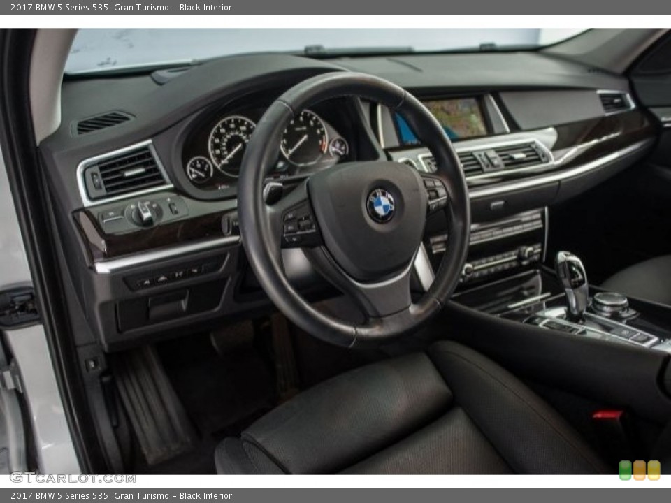 Black Interior Dashboard for the 2017 BMW 5 Series 535i Gran Turismo #122601872
