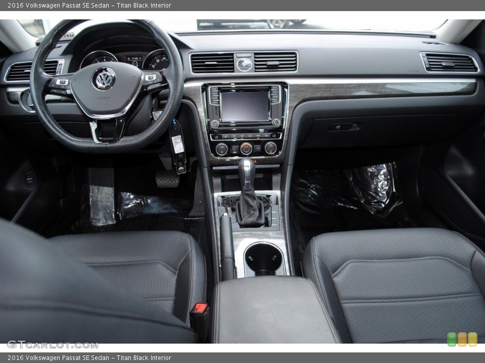 Titan Black Interior Dashboard for the 2016 Volkswagen Passat SE Sedan #122619185