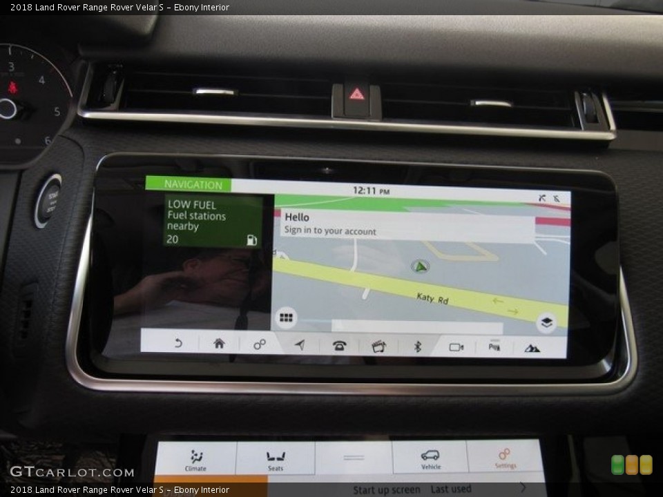 Ebony Interior Navigation for the 2018 Land Rover Range Rover Velar S #122620253
