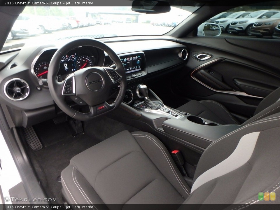 Jet Black 2016 Chevrolet Camaro Interiors