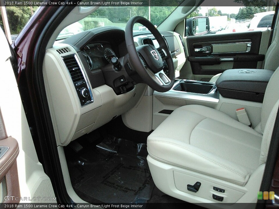 Canyon Brown/Light Frost Beige Interior Photo for the 2018 Ram 1500 Laramie Crew Cab 4x4 #122731925