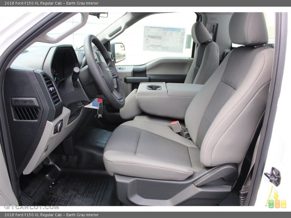Earth Gray Interior Photo for the 2018 Ford F150 XL Regular Cab #122777198