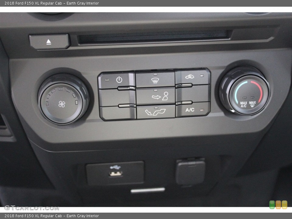 Earth Gray Interior Controls for the 2018 Ford F150 XL Regular Cab #122777366