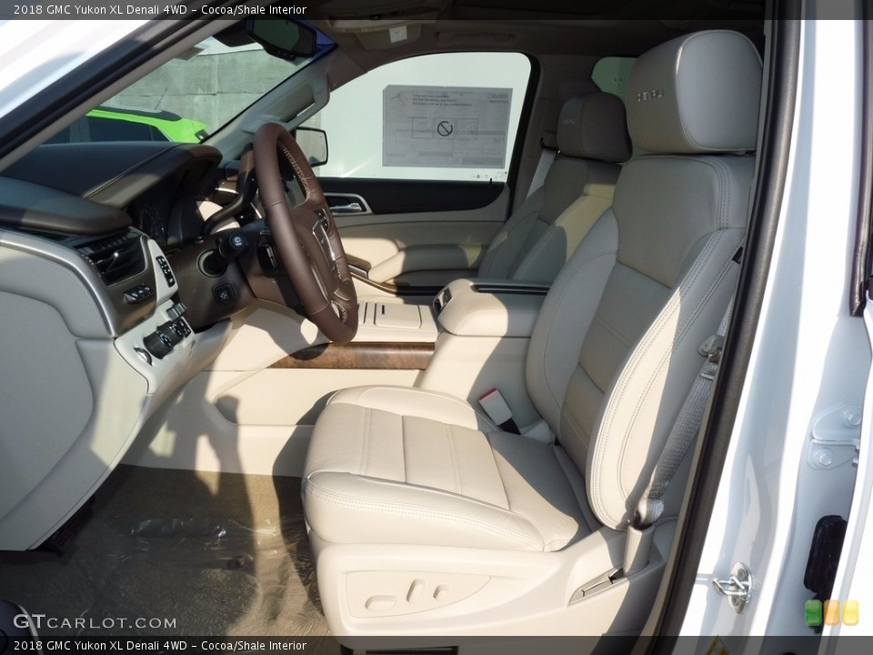 Cocoa/Shale Interior Photo for the 2018 GMC Yukon XL Denali 4WD #122837143