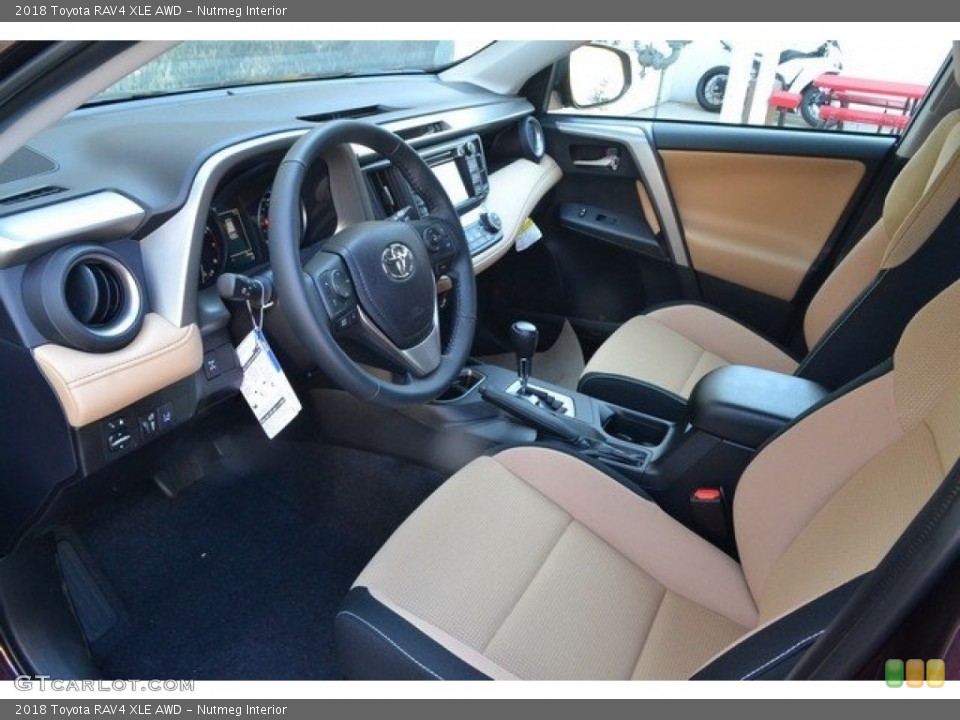 Nutmeg Interior Photo for the 2018 Toyota RAV4 XLE AWD #122854740