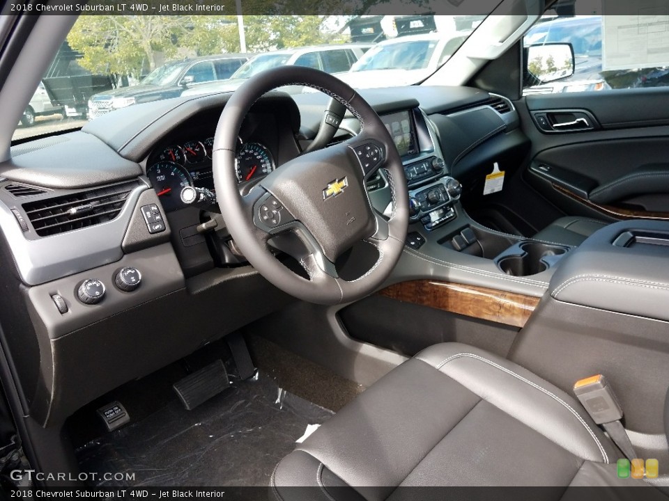 Jet Black Interior Photo for the 2018 Chevrolet Suburban LT 4WD #122901837