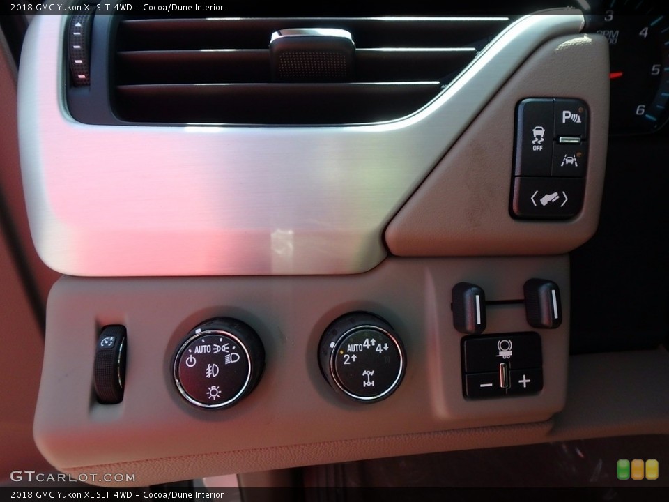 Cocoa/Dune Interior Controls for the 2018 GMC Yukon XL SLT 4WD #122914158