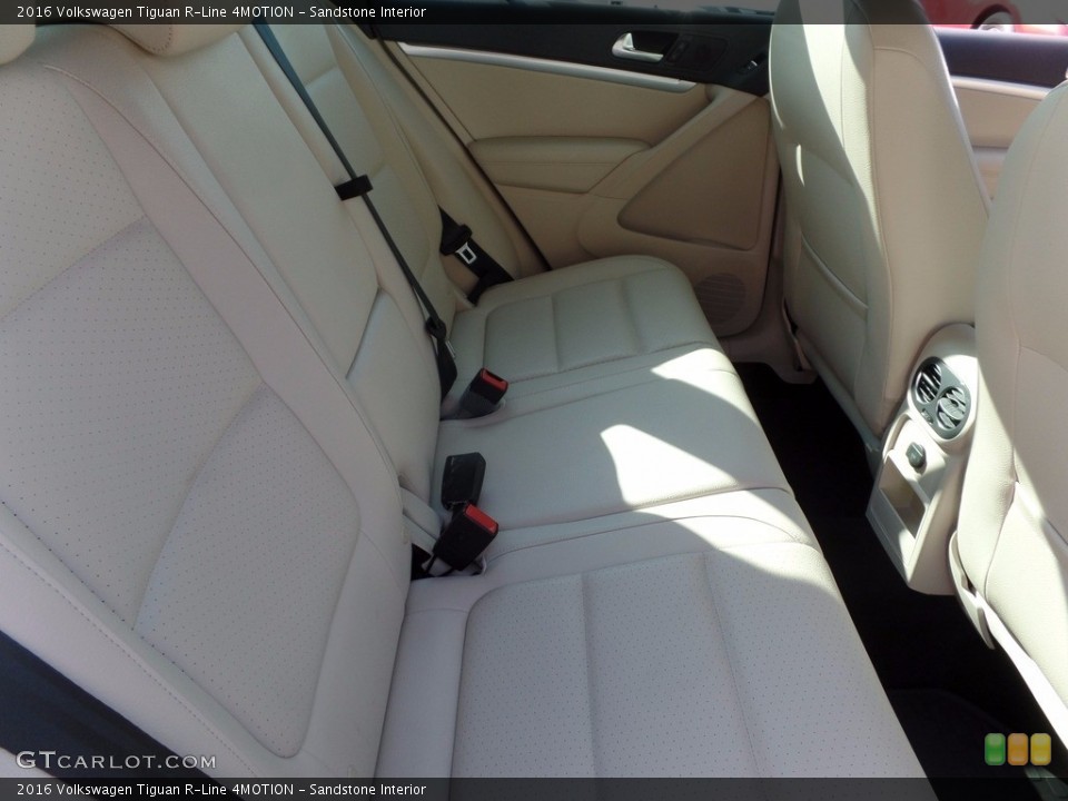 Sandstone 2016 Volkswagen Tiguan Interiors