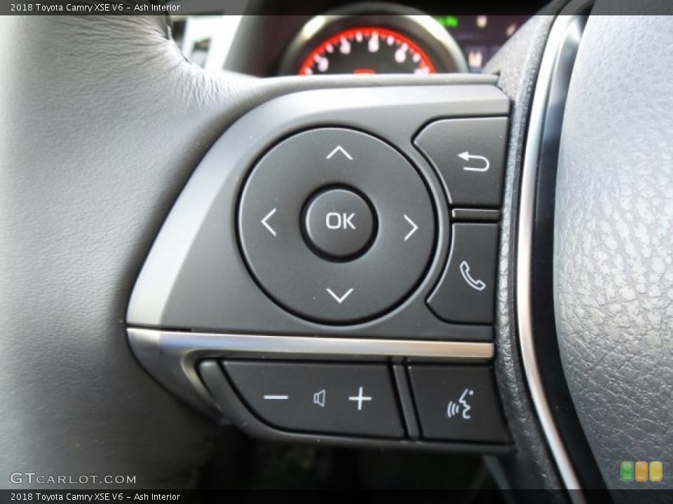 Ash Interior Controls for the 2018 Toyota Camry XSE V6 #122952544