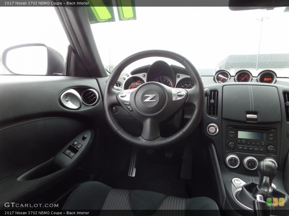 Black Interior Dashboard for the 2017 Nissan 370Z NISMO Coupe #122964540