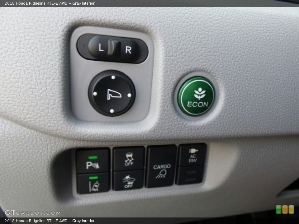 Gray Interior Controls for the 2018 Honda Ridgeline RTL-E AWD #123000636