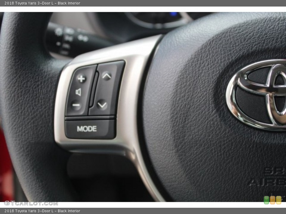 Black Interior Controls for the 2018 Toyota Yaris 3-Door L #123028167