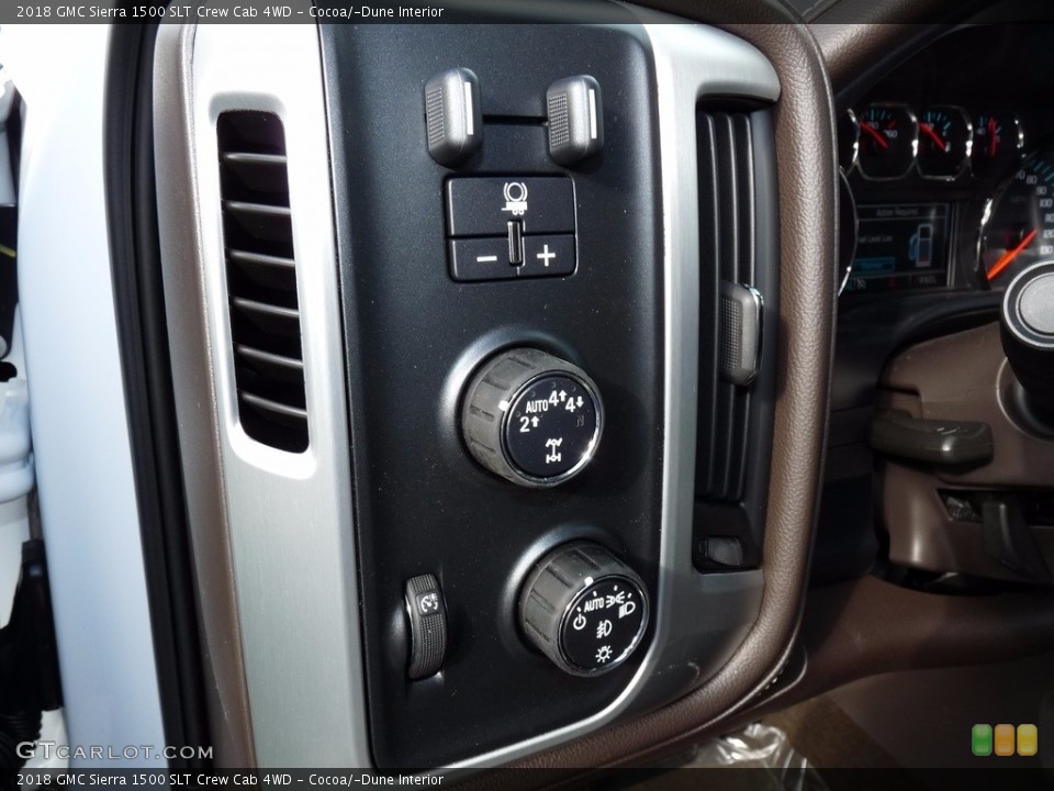 Cocoa/­Dune Interior Controls for the 2018 GMC Sierra 1500 SLT Crew Cab 4WD #123041274