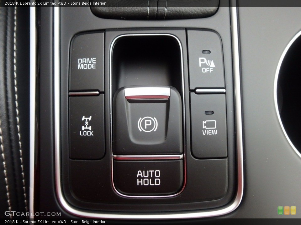 Stone Beige Interior Controls for the 2018 Kia Sorento SX Limited AWD #123042411