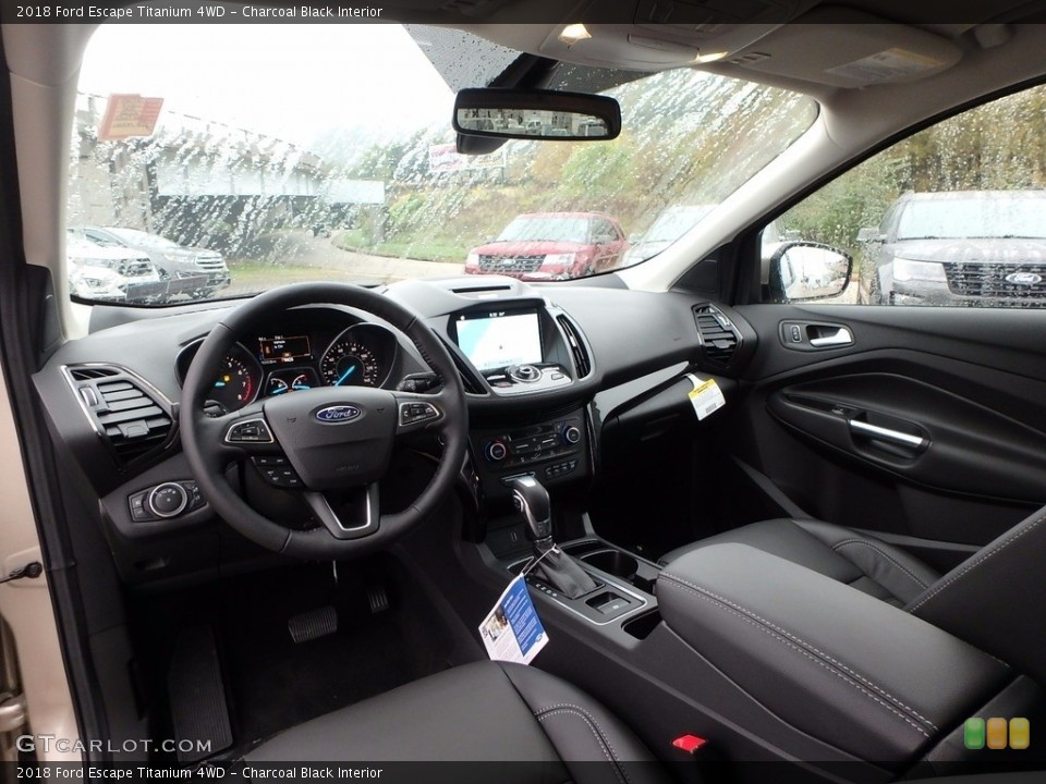 Charcoal Black Interior Photo for the 2018 Ford Escape Titanium 4WD #123164799