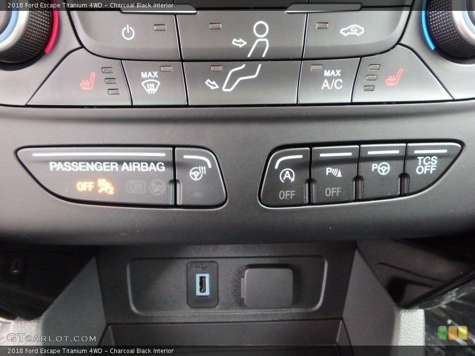 Charcoal Black Interior Controls for the 2018 Ford Escape Titanium 4WD #123164949