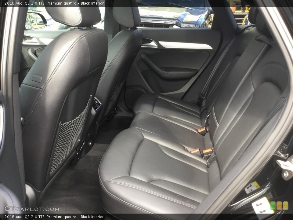 Black Interior Rear Seat for the 2018 Audi Q3 2.0 TFSI Premium quattro #123166602