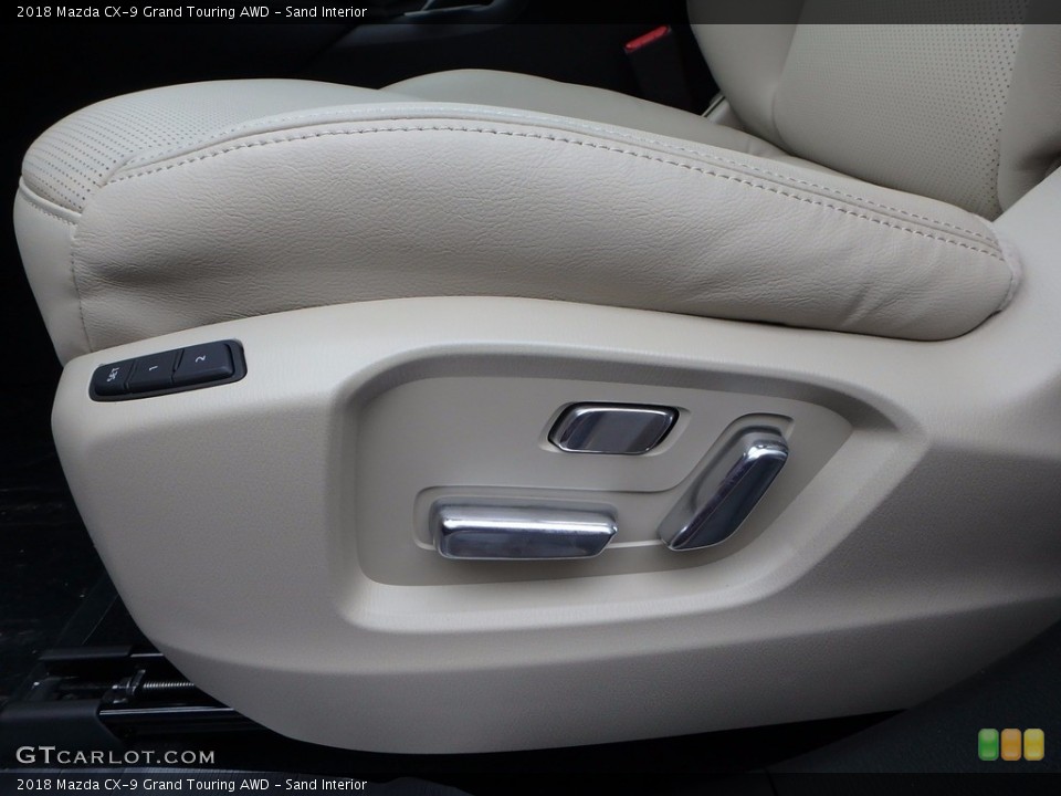 Sand Interior Controls for the 2018 Mazda CX-9 Grand Touring AWD #123237040