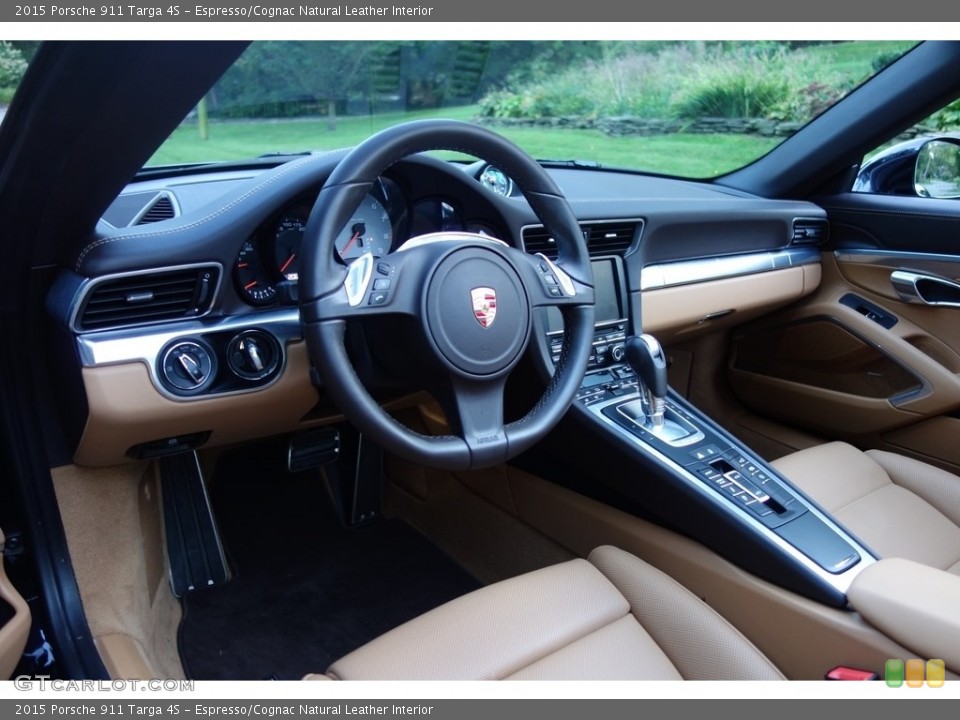 Espresso/Cognac Natural Leather Interior Dashboard for the 2015 Porsche 911 Targa 4S #123243431