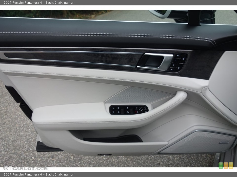 Black/Chalk Interior Door Panel for the 2017 Porsche Panamera 4 #123243697