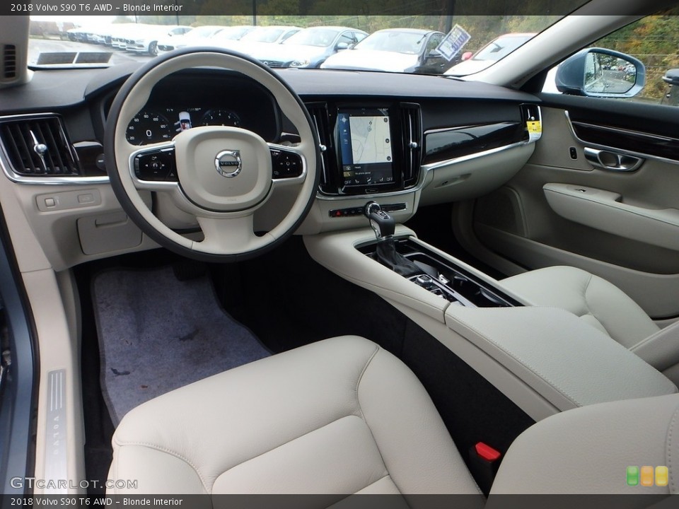 Blonde Interior Photo for the 2018 Volvo S90 T6 AWD #123249019