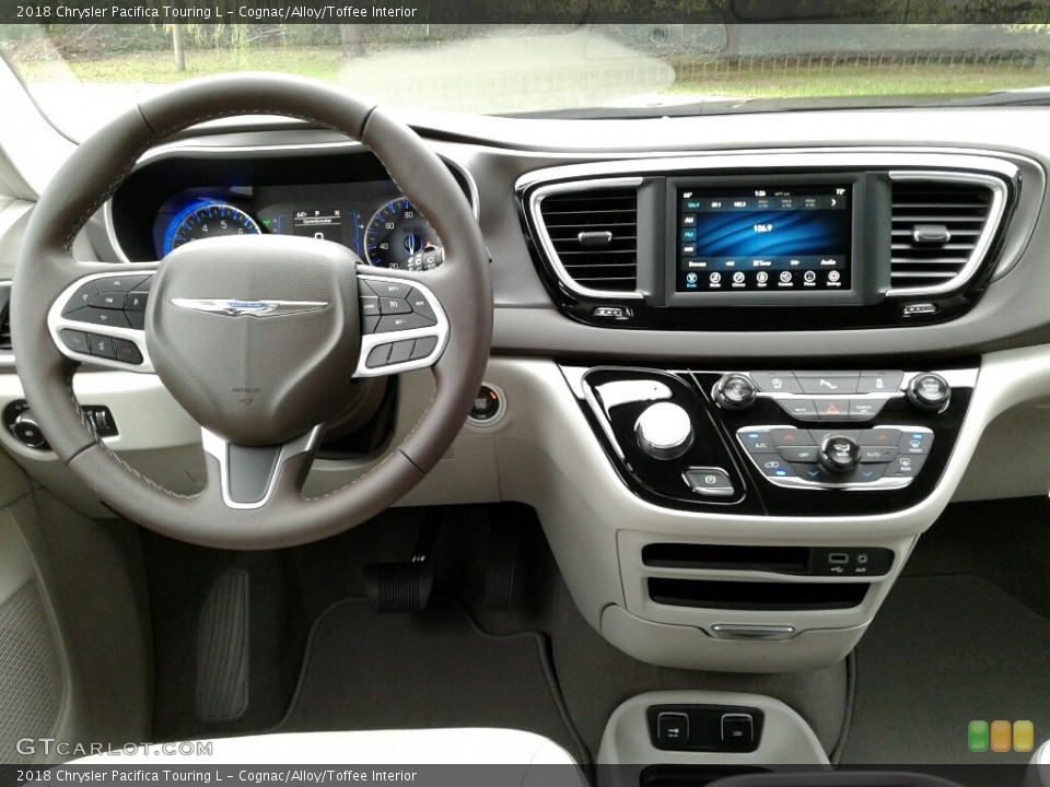 Cognac/Alloy/Toffee Interior Dashboard for the 2018 Chrysler Pacifica Touring L #123304077