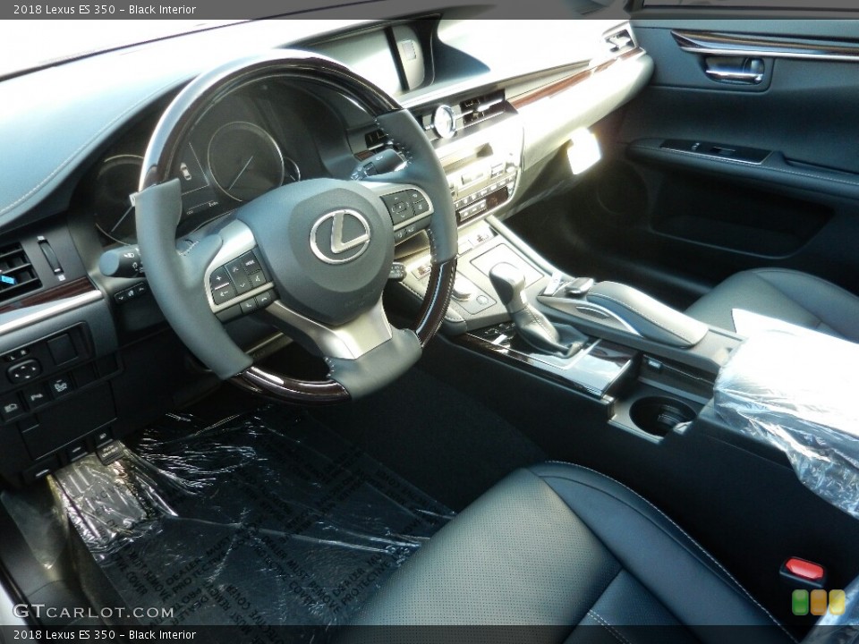 Black Interior Photo for the 2018 Lexus ES 350 #123314714