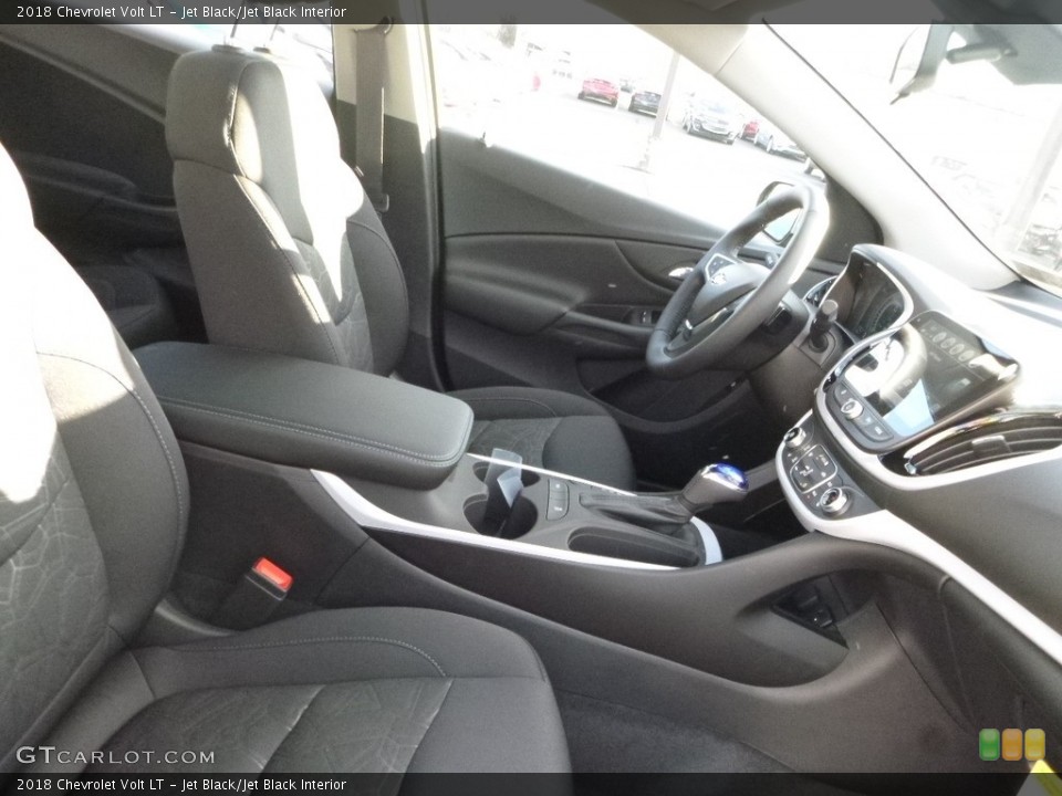 Jet Black/Jet Black Interior Front Seat for the 2018 Chevrolet Volt LT #123330288
