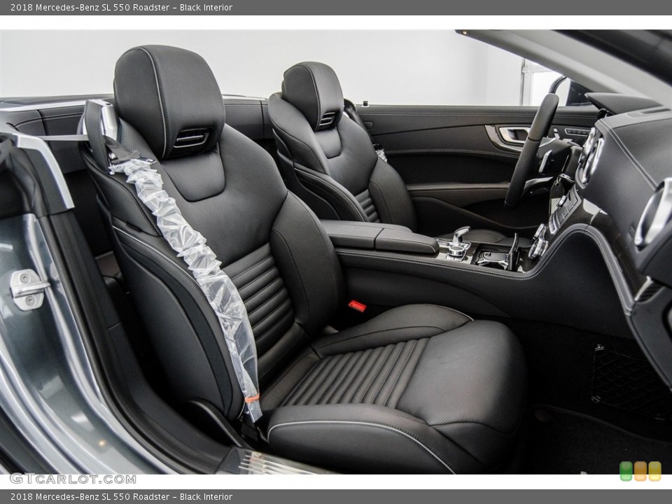 Black Interior Photo for the 2018 Mercedes-Benz SL 550 Roadster #123347297