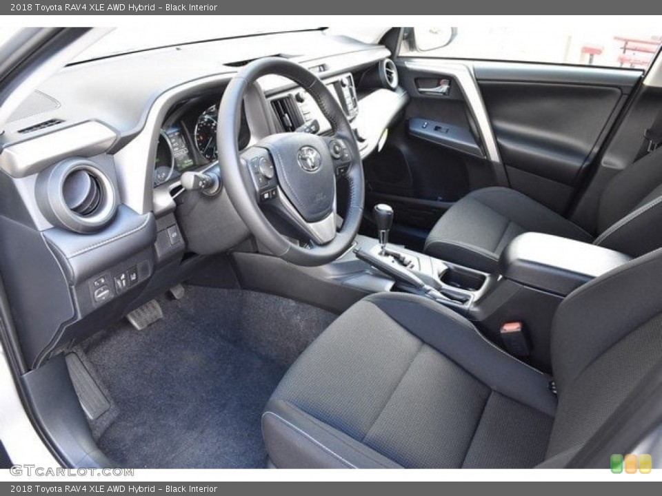 Black Interior Photo for the 2018 Toyota RAV4 XLE AWD Hybrid #123361621