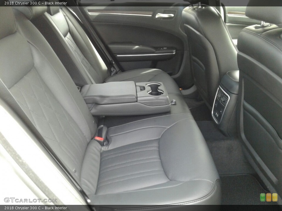 Black Interior Rear Seat for the 2018 Chrysler 300 C #123376189