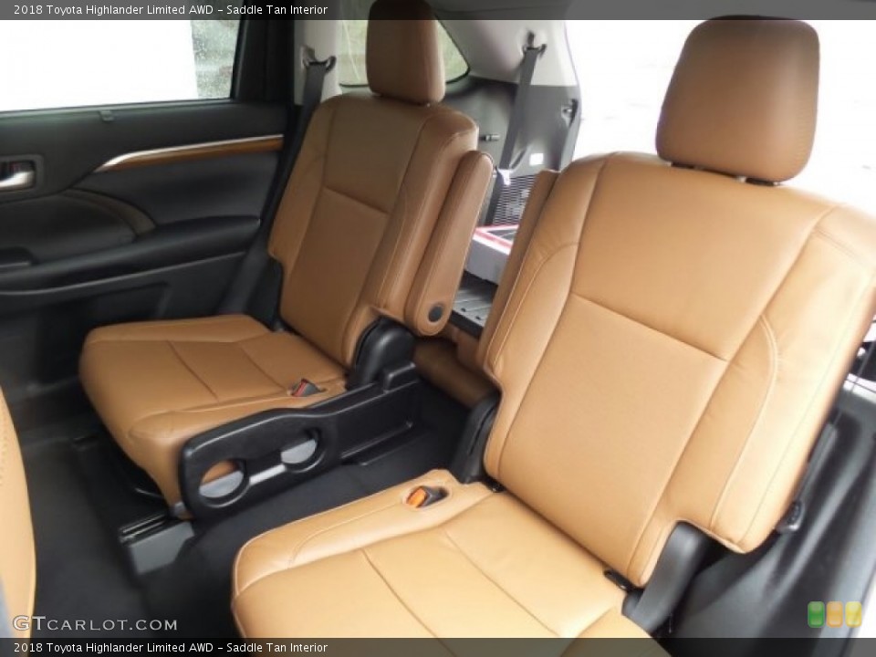 Saddle Tan Interior Rear Seat for the 2018 Toyota Highlander Limited AWD #123467522