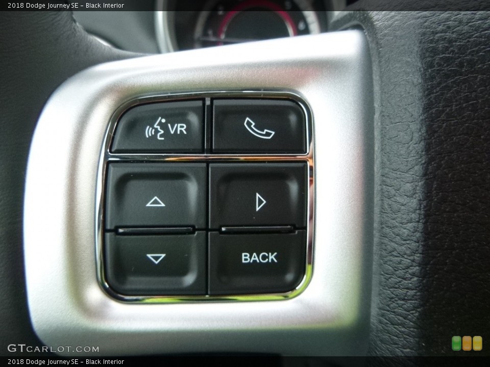 Black Interior Controls for the 2018 Dodge Journey SE #123469412