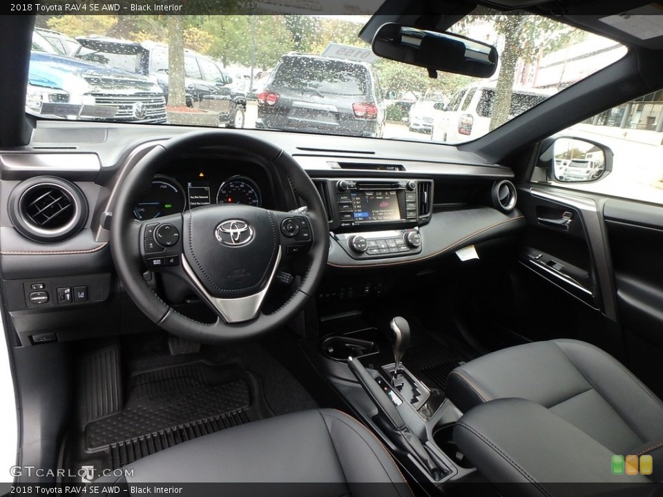 Black Interior Photo for the 2018 Toyota RAV4 SE AWD #123494218