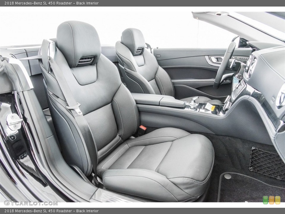 Black Interior Photo for the 2018 Mercedes-Benz SL 450 Roadster #123498410