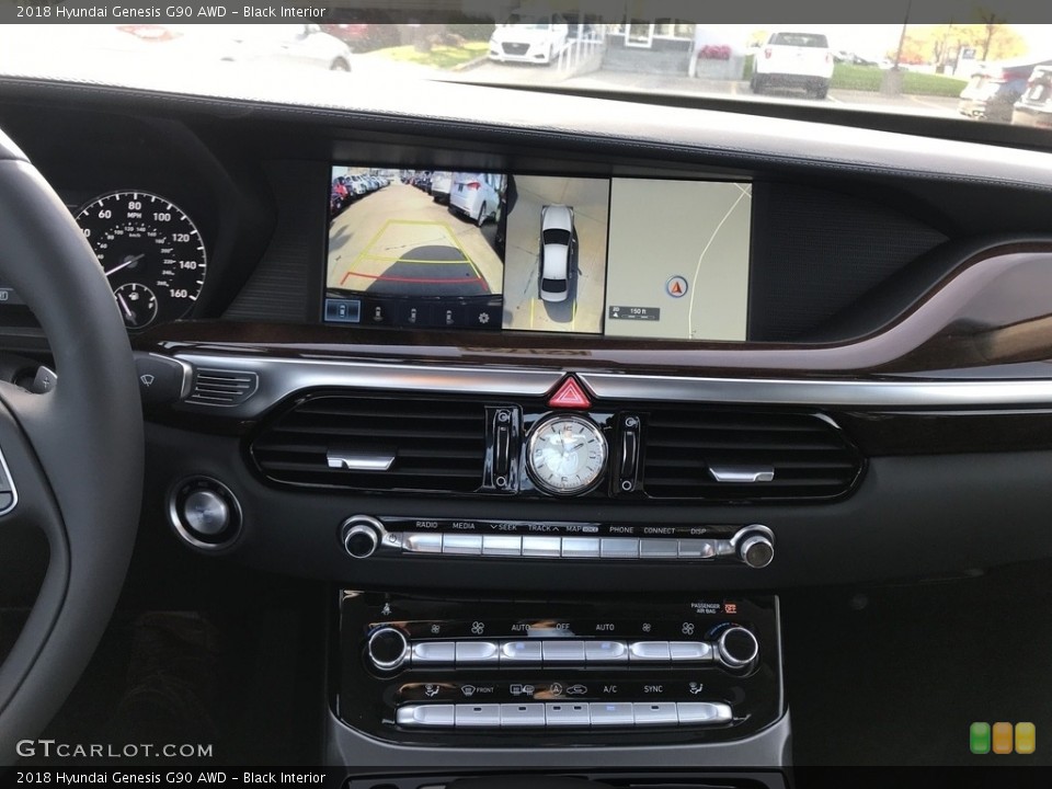 Black Interior Controls for the 2018 Hyundai Genesis G90 AWD #123532625
